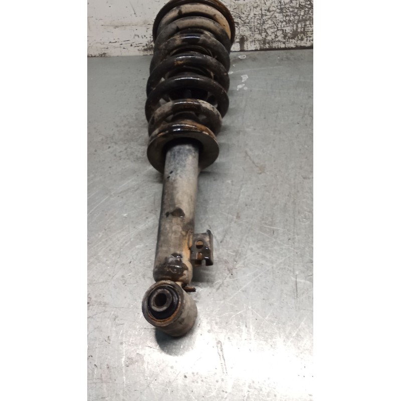 Recambio de amortiguador delantero izquierdo para mitsubishi l200 / triton (ka_t, kb_t) 2.5 di-d 4wd (kb4t) referencia OEM IAM 3