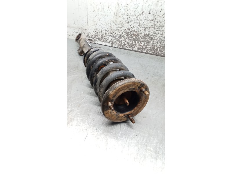 Recambio de amortiguador delantero izquierdo para mitsubishi l200 / triton (ka_t, kb_t) 2.5 di-d 4wd (kb4t) referencia OEM IAM 3