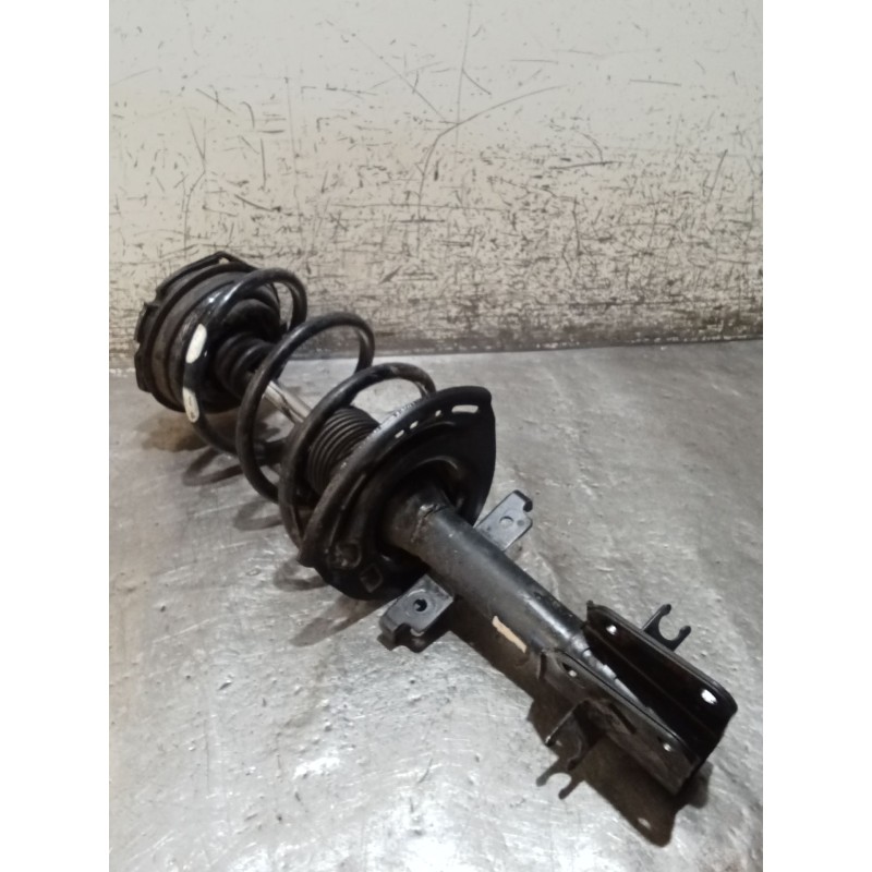 Recambio de amortiguador delantero derecho para renault laguna ii (bg0/1_) 2.2 dci (bg0f) referencia OEM IAM   05