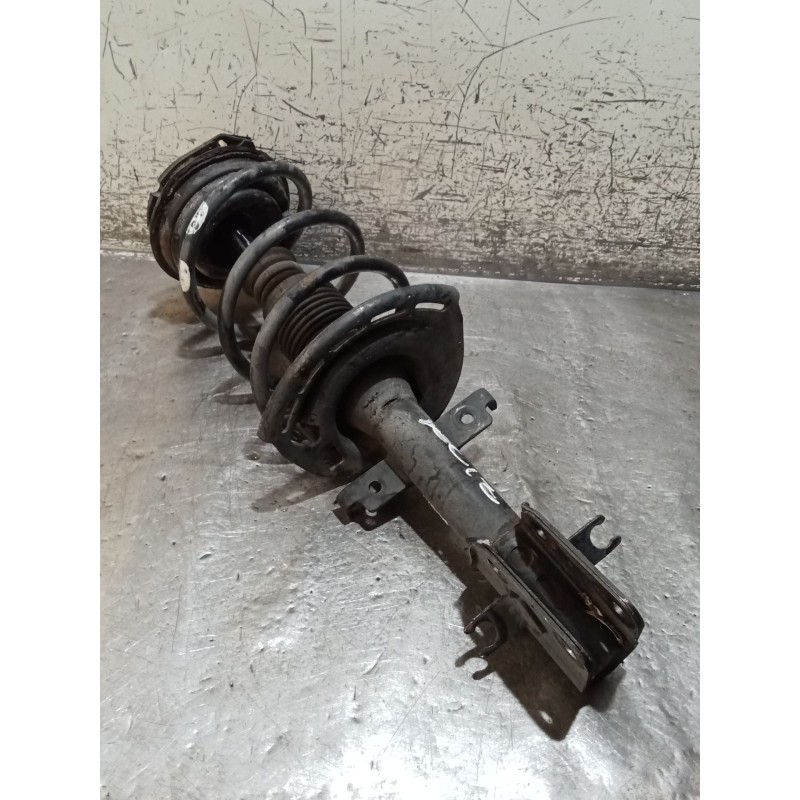 Recambio de amortiguador delantero izquierdo para renault laguna ii (bg0/1_) 2.2 dci (bg0f) referencia OEM IAM   05