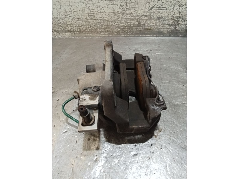 Recambio de pinza freno delantera izquierda para renault laguna ii (bg0/1_) 2.2 dci (bg0f) referencia OEM IAM   05