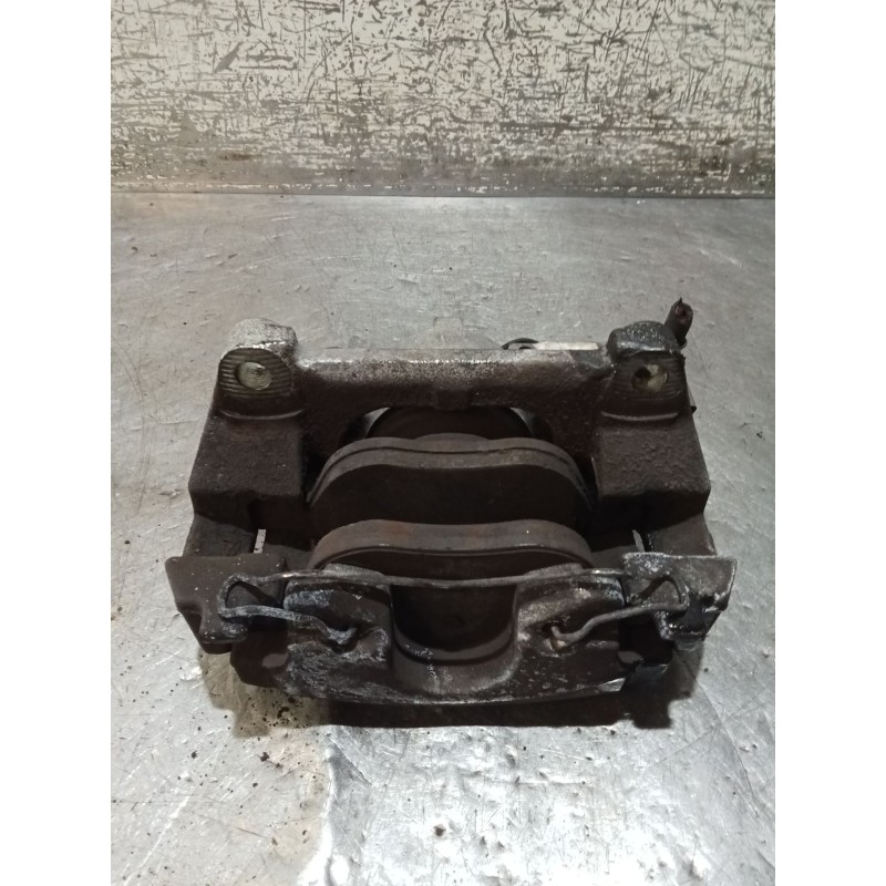 Recambio de pinza freno delantera derecha para renault laguna ii (bg0/1_) 2.2 dci (bg0f) referencia OEM IAM   05