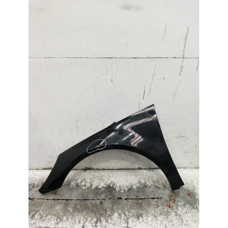 Recambio de aleta delantera izquierda para mercedes-benz clase r (w251, v251) r 320 cdi 4-matic (251.022, 251.122) referencia OE