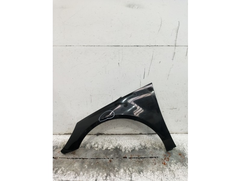 Recambio de aleta delantera izquierda para mercedes-benz clase r (w251, v251) r 320 cdi 4-matic (251.022, 251.122) referencia OE