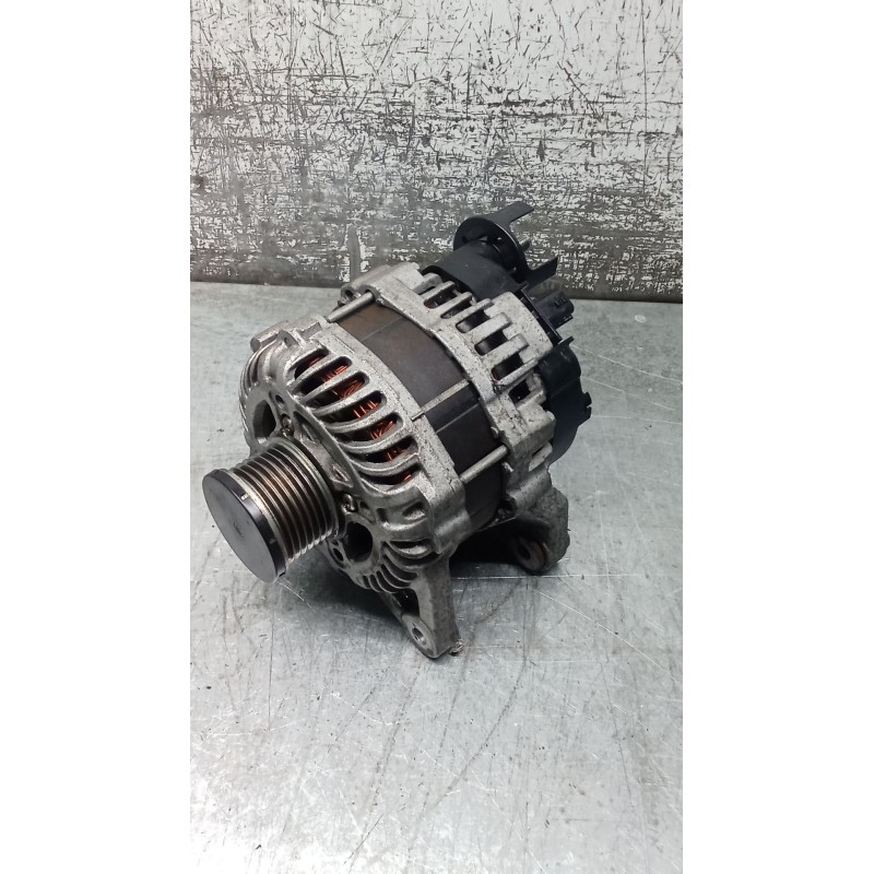 Recambio de alternador para renault megane iv hatchback (b9a/m/n_) 1.3 tce 115 (b9n9) referencia OEM IAM 231009933R A5TE0581ZE 1