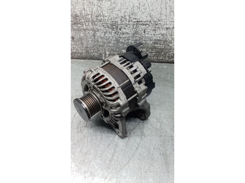Recambio de alternador para renault megane iv hatchback (b9a/m/n_) 1.3 tce 115 (b9n9) referencia OEM IAM 231009933R A5TE0581ZE 1