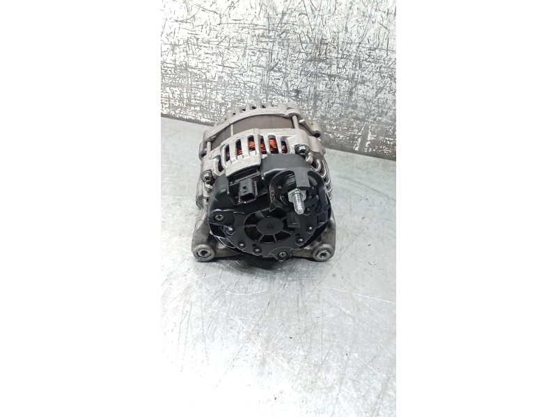 Recambio de alternador para renault megane iv hatchback (b9a/m/n_) 1.3 tce 115 (b9n9) referencia OEM IAM 231009933R A5TE0581ZE 1