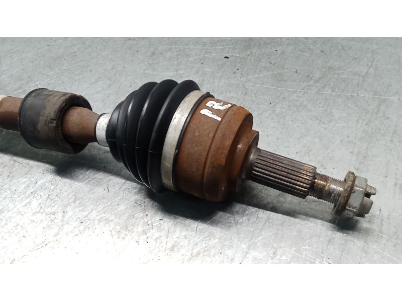 Recambio de transmision delantera izquierda para renault megane iv hatchback (b9a/m/n_) 1.3 tce 115 (b9n9) referencia OEM IAM 39