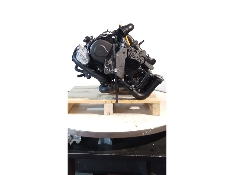 Recambio de motor completo para volkswagen touran (1t1, 1t2) 1.9 tdi referencia OEM IAM BXE  521409