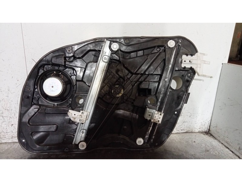 Recambio de elevalunas delantero izquierdo para hyundai i40 1.7 crdi cat referencia OEM IAM   