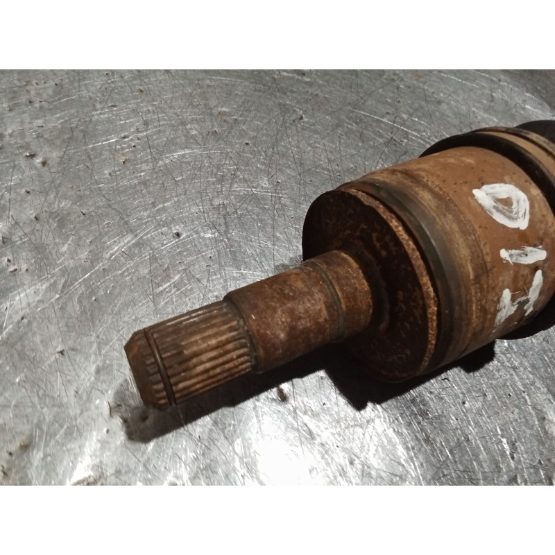 Recambio de transmision delantera izquierda para mitsubishi l200 / triton (ka_t, kb_t) 2.5 di-d 4wd (kb4t) referencia OEM IAM   