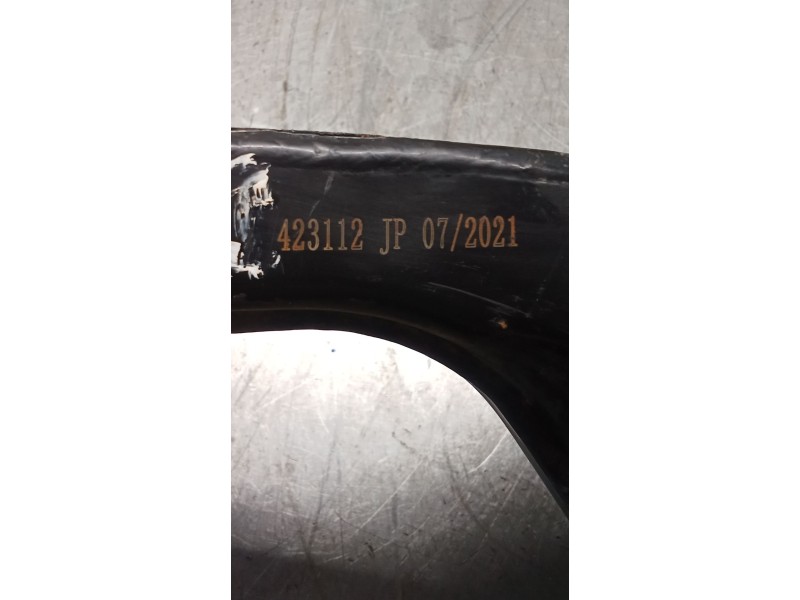 Recambio de brazo suspension superior delantero izquierdo para mitsubishi l200 / triton (ka_t, kb_t) 2.5 di-d 4wd (kb4t) referen