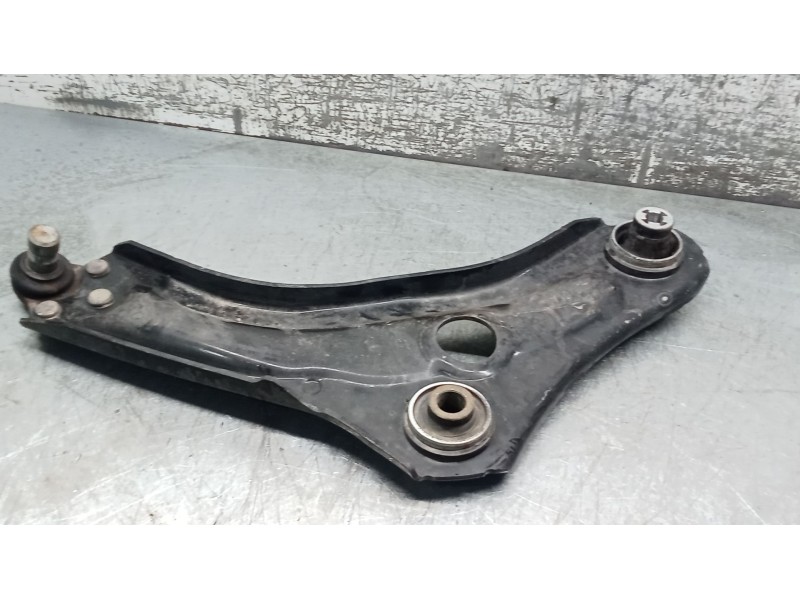 Recambio de brazo suspension inferior delantero derecho para renault megane iv hatchback (b9a/m/n_) 1.3 tce 115 (b9n9) referenci