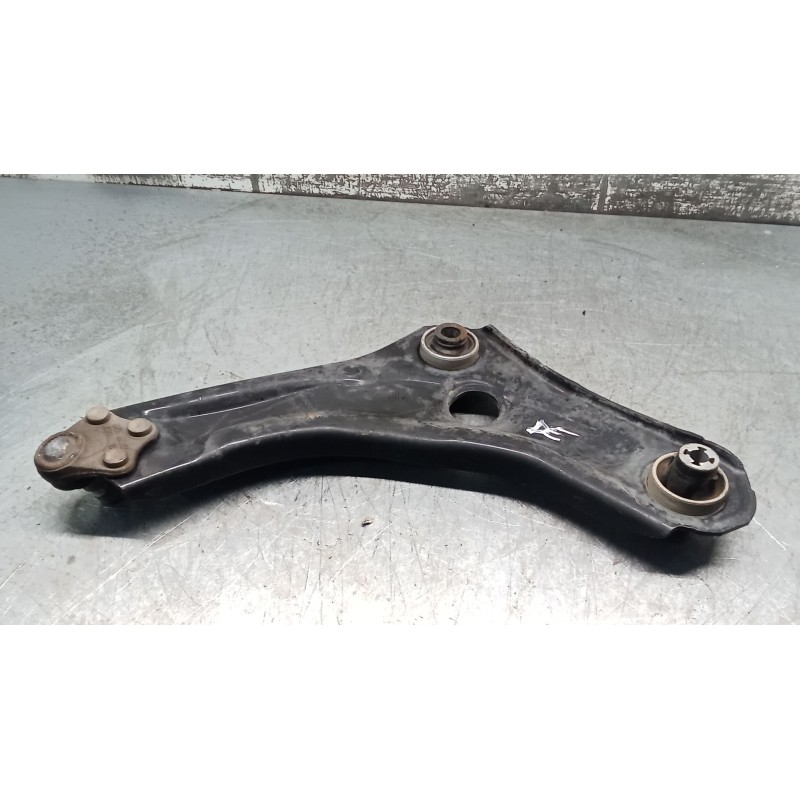 Recambio de brazo suspension inferior delantero derecho para renault megane iv hatchback (b9a/m/n_) 1.3 tce 115 (b9n9) referenci