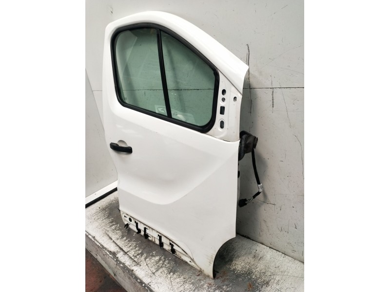 Recambio de puerta delantera derecha para renault trafic iii furgoneta (fg_) 1.6 dci 95 (fgmj, fgmr) referencia OEM IAM  5P 