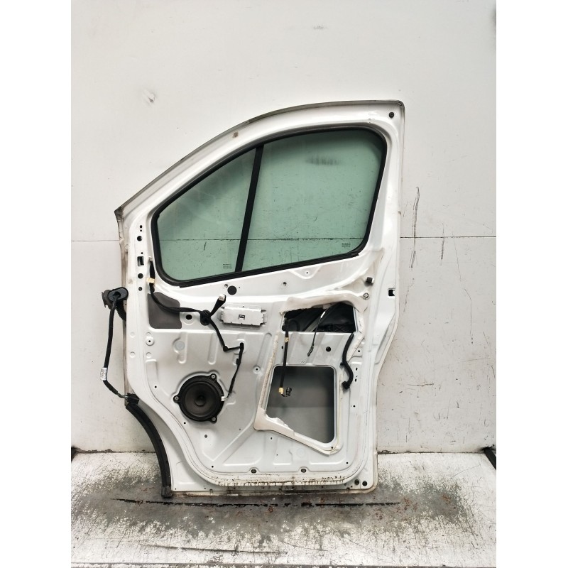 Recambio de puerta delantera derecha para renault trafic iii furgoneta (fg_) 1.6 dci 95 (fgmj, fgmr) referencia OEM IAM  5P 