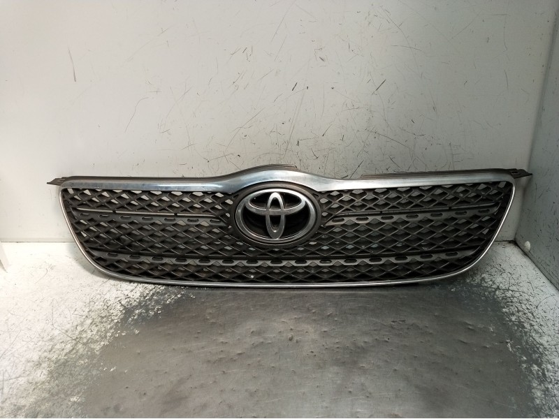 Recambio de rejilla delantera para toyota corolla sedán (_e12_) 1.6 vvt-i (zze121_) referencia OEM IAM   2002