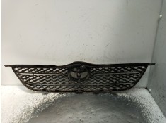 Recambio de rejilla delantera para toyota corolla sedán (_e12_) 1.6 vvt-i (zze121_) referencia OEM IAM   2002 2