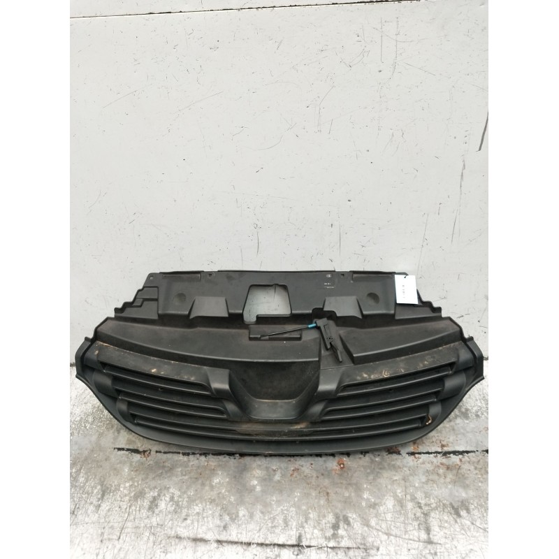 Recambio de rejilla delantera para renault trafic iii furgoneta (fg_) 1.6 dci 95 (fgmj, fgmr) referencia OEM IAM   2015