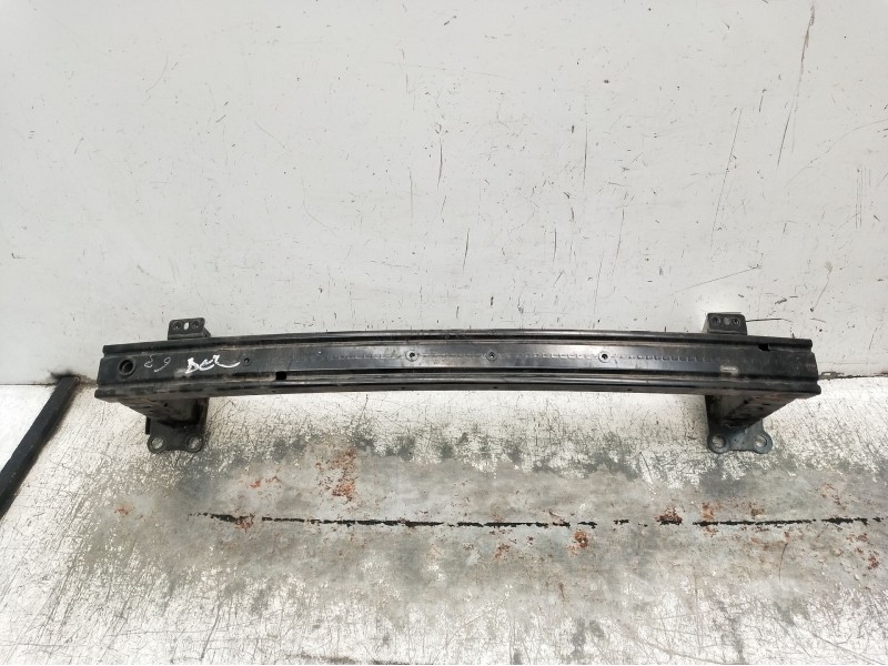 Recambio de refuerzo paragolpes delantero para renault megane iv hatchback (b9a/m/n_) 1.3 tce 115 (b9n9) referencia OEM IAM   