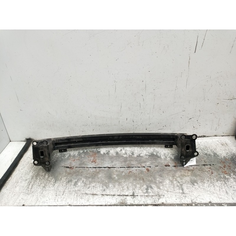 Recambio de refuerzo paragolpes delantero para renault megane iv hatchback (b9a/m/n_) 1.3 tce 115 (b9n9) referencia OEM IAM   