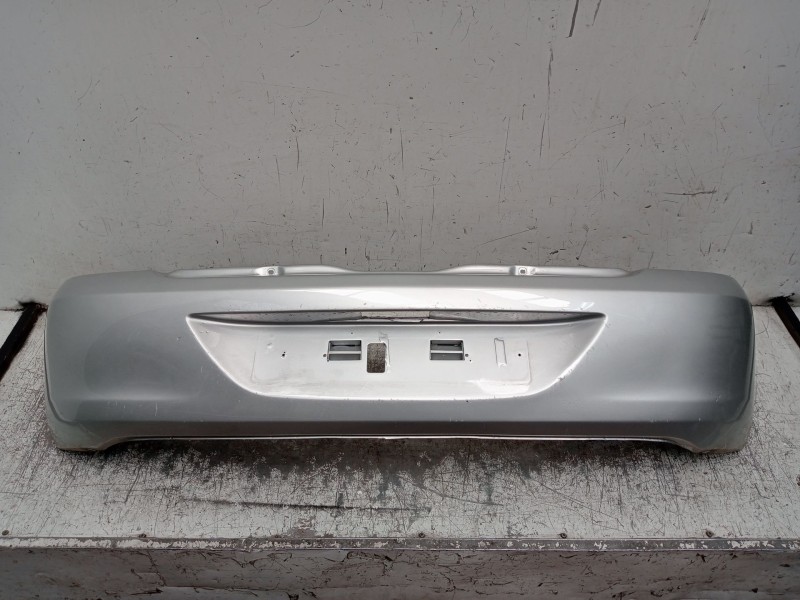 Recambio de paragolpes trasero para renault clio ii (bb_, cb_) 1.5 dci (b/cb3m) referencia OEM IAM   2001