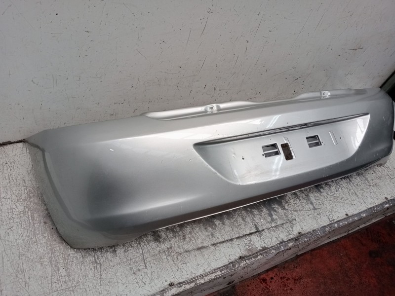 Recambio de paragolpes trasero para renault clio ii (bb_, cb_) 1.5 dci (b/cb3m) referencia OEM IAM   2001