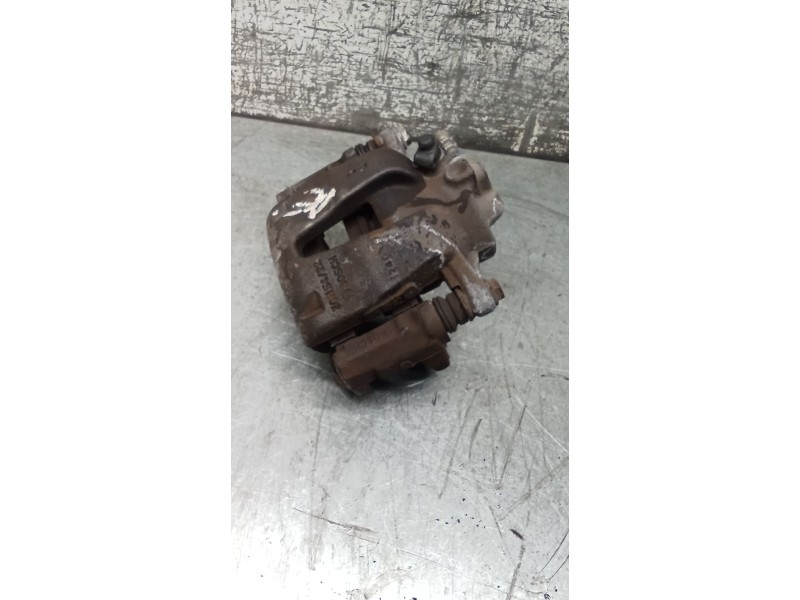 Recambio de pinza freno delantera derecha para alfa romeo mito (955_) 1.4 (955axb1b) referencia OEM IAM 024Y01953 BOSCH 08