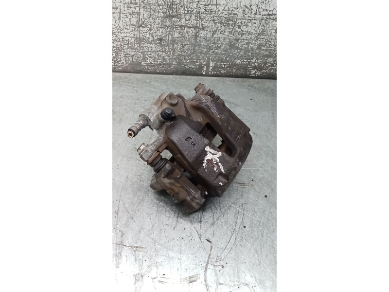 Recambio de pinza freno delantera derecha para alfa romeo mito (955_) 1.4 (955axb1b) referencia OEM IAM 024Y01953 BOSCH 08