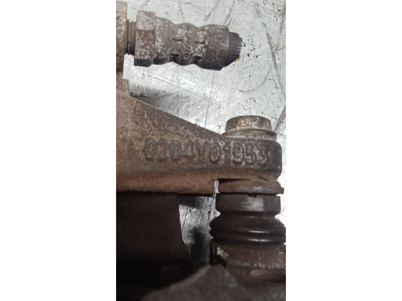 Recambio de pinza freno delantera derecha para alfa romeo mito (955_) 1.4 (955axb1b) referencia OEM IAM 024Y01953 BOSCH 08