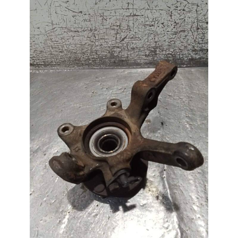 Recambio de mangueta delantera derecha para nissan almera ii hatchback (n16) 2.2 dci referencia OEM IAM   02