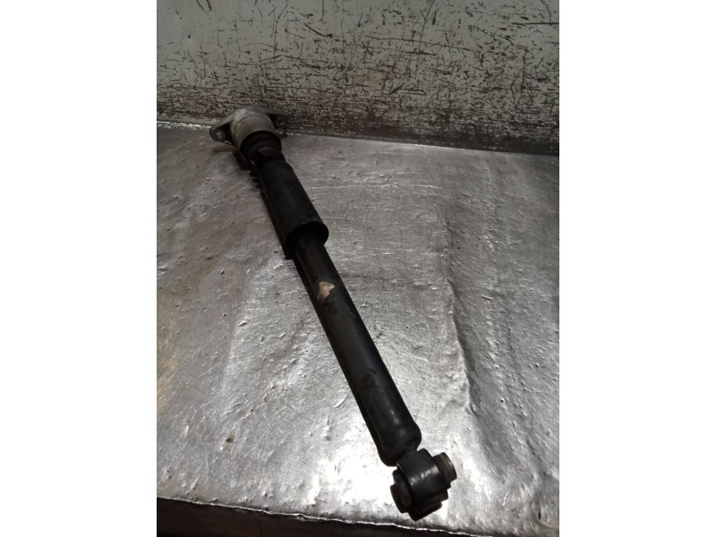 Recambio de amortiguador trasero derecho para audi a4 b6 (8e2) 2.0 referencia OEM IAM   01