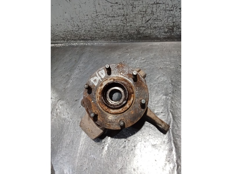 Recambio de mangueta delantera derecha para mitsubishi l200 / triton (ka_t, kb_t) 2.5 di-d 4wd (kb4t) referencia OEM IAM   05