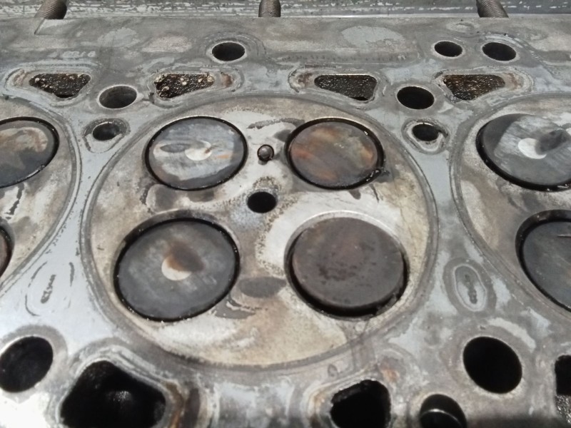 Recambio de culata para nissan almera ii hatchback (n16) 2.2 dci referencia OEM IAM YD22  02