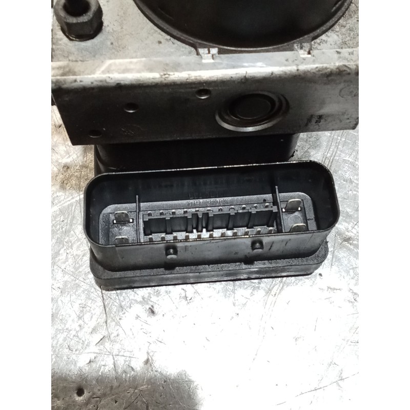 Recambio de abs para ford focus c-max (dm2) 1.6 tdci referencia OEM IAM 10097001083 3M512M110CA 100207003304