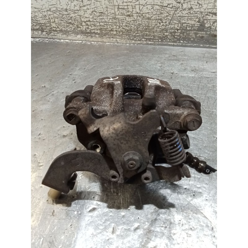 Recambio de pinza freno trasera izquierda para toyota auris (_e15_) 2.0 d-4d (ade150_) referencia OEM IAM   06