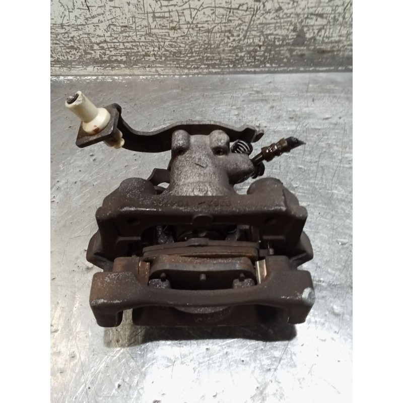Recambio de pinza freno trasera izquierda para toyota auris (_e15_) 2.0 d-4d (ade150_) referencia OEM IAM   06