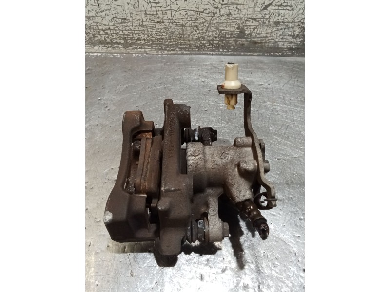 Recambio de pinza freno trasera izquierda para toyota auris (_e15_) 2.0 d-4d (ade150_) referencia OEM IAM   06
