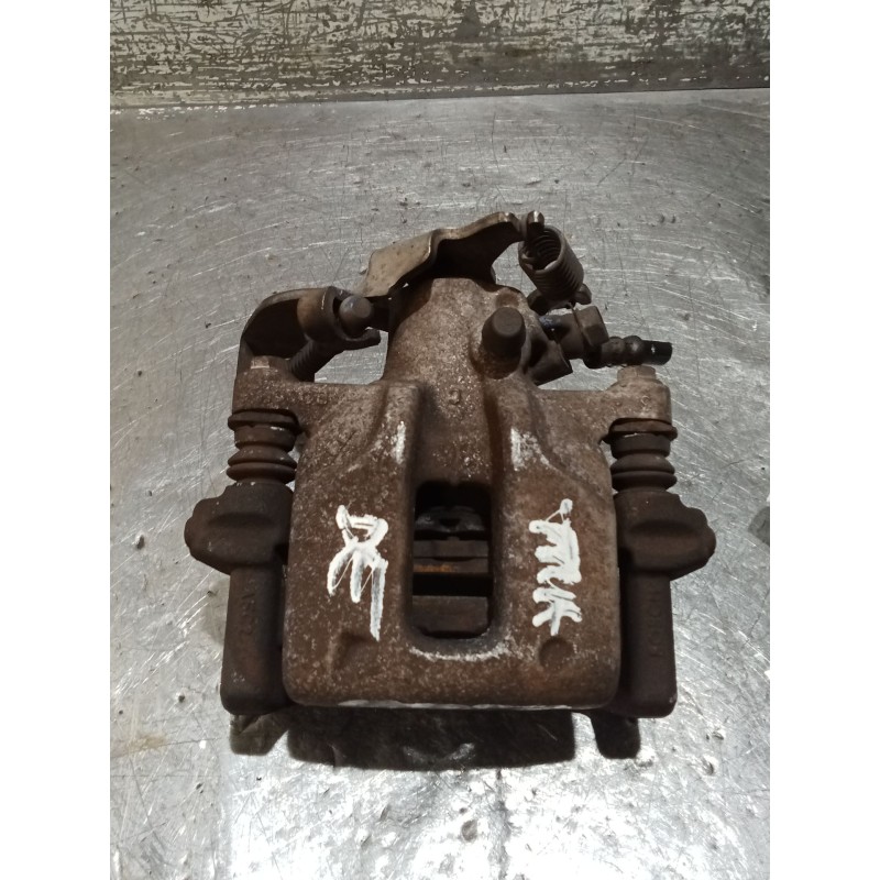 Recambio de pinza freno trasera derecha para toyota auris (_e15_) 2.0 d-4d (ade150_) referencia OEM IAM   06