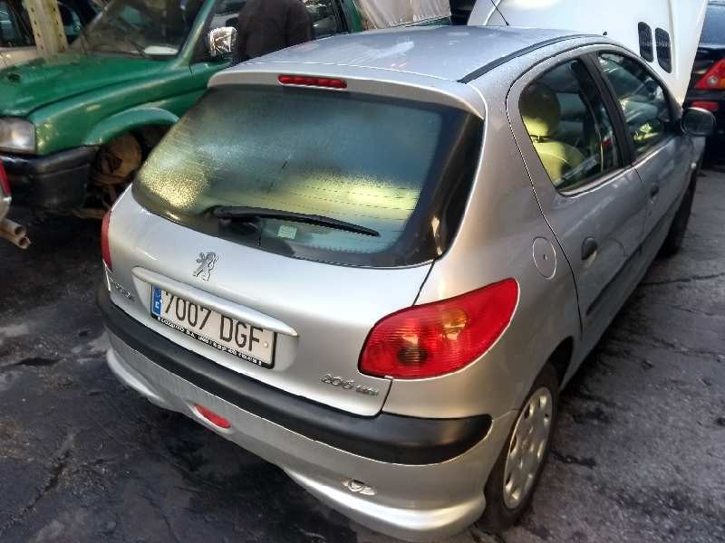 peugeot 206 berlina del año 2005