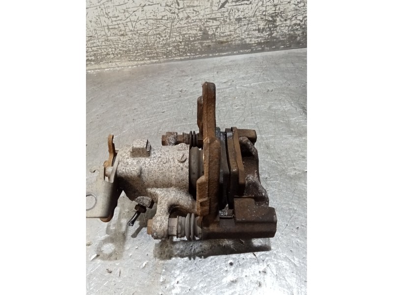 Recambio de pinza freno trasera derecha para renault megane ii station wagon (km0/1_) 1.9 dci referencia OEM IAM   06