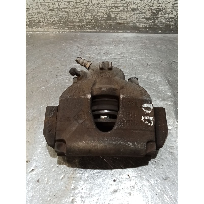 Recambio de pinza freno delantera derecha para renault megane ii station wagon (km0/1_) 1.9 dci referencia OEM IAM   06