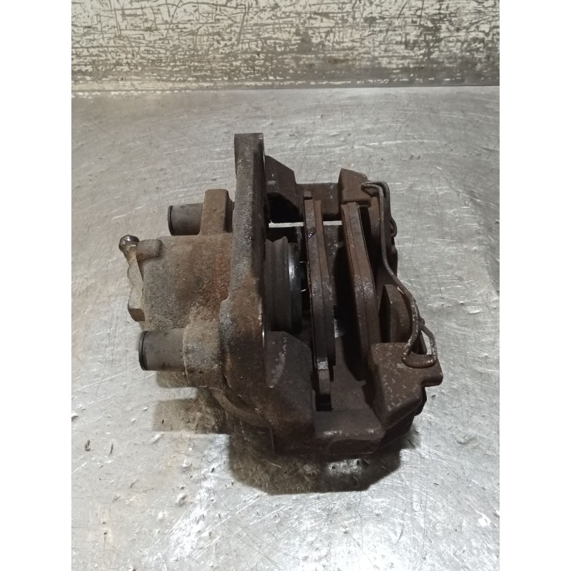 Recambio de pinza freno delantera derecha para renault megane ii station wagon (km0/1_) 1.9 dci referencia OEM IAM   06