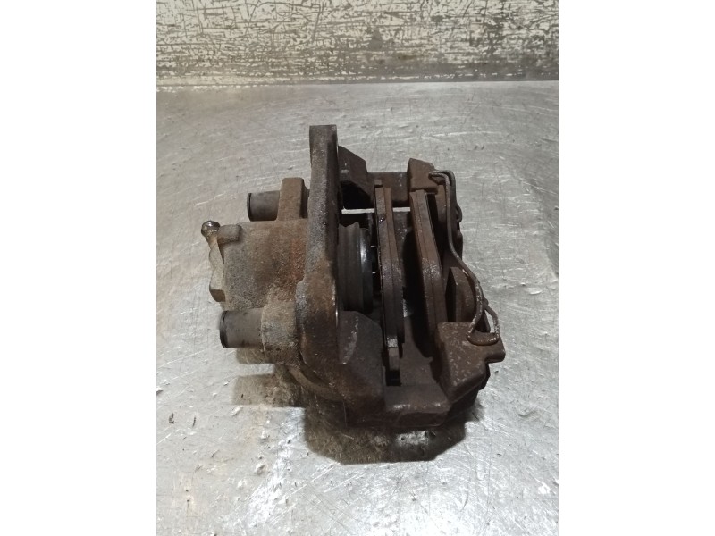 Recambio de pinza freno delantera derecha para renault megane ii station wagon (km0/1_) 1.9 dci referencia OEM IAM   06