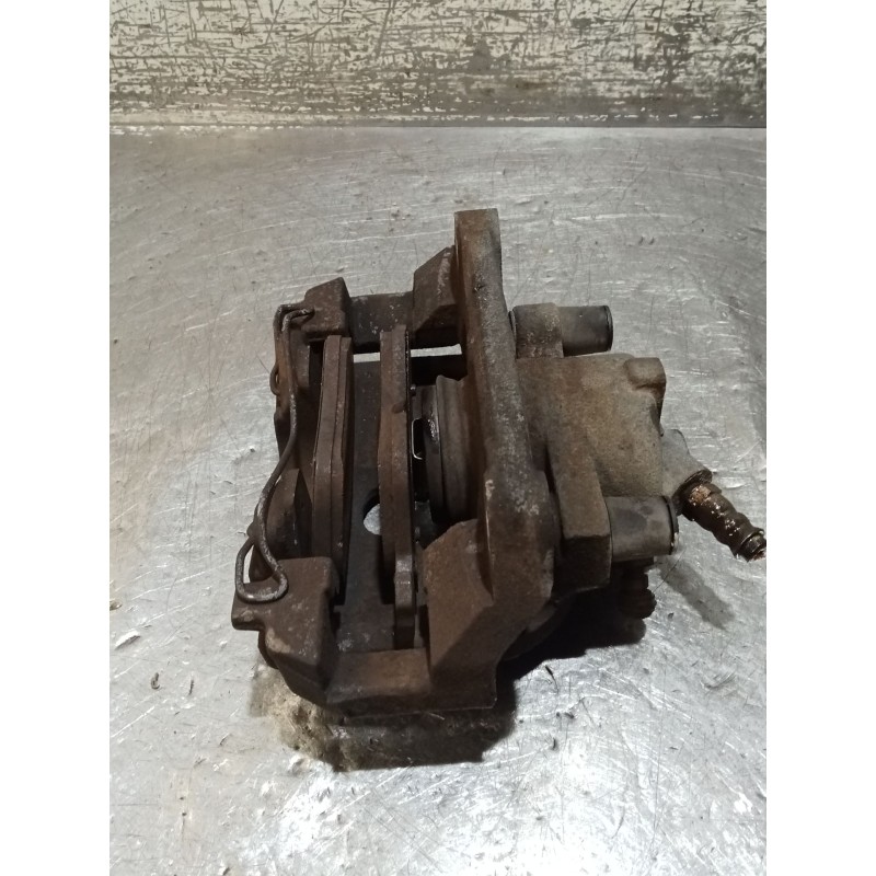 Recambio de pinza freno delantera derecha para renault megane ii station wagon (km0/1_) 1.9 dci referencia OEM IAM   06