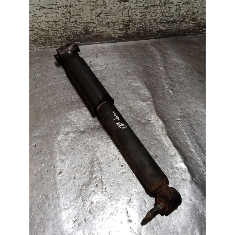 Recambio de amortiguador trasero derecho para renault megane ii station wagon (km0/1_) 1.9 dci referencia OEM IAM   06