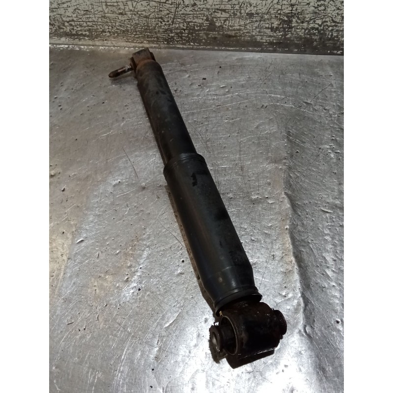 Recambio de amortiguador trasero derecho para renault megane ii station wagon (km0/1_) 1.9 dci referencia OEM IAM   06