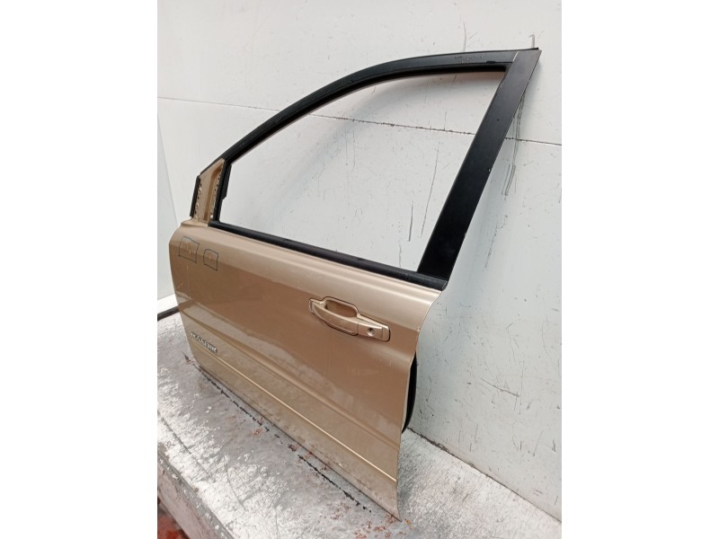 Recambio de puerta delantera izquierda para ssangyong kyron 2.0 xdi referencia OEM IAM   