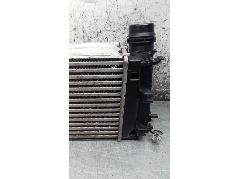 Recambio de intercooler para renault megane iv hatchback (b9a/m/n_) 1.3 tce 115 (b9n9) referencia OEM IAM 144962803R T59325B 18