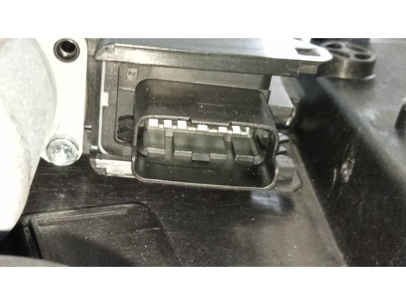 Recambio de elevalunas trasero derecho para hyundai i40 1.7 crdi cat referencia OEM IAM 814203Z000  